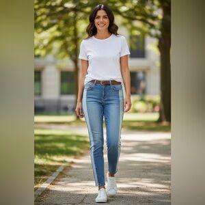 NYDJ Size 8 Two-Tone Legging Jeans | EUC | Made in USA